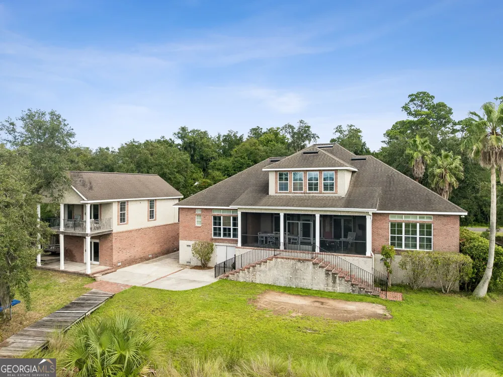 915 Riverview DR E Saint Marys, GA 31558