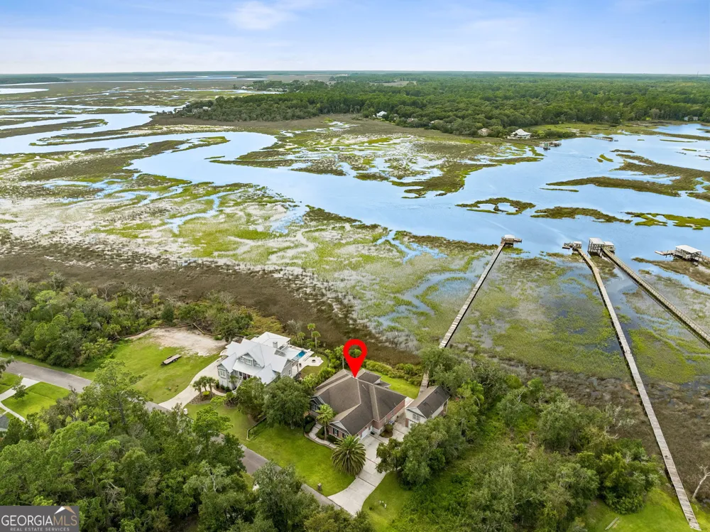 915 Riverview DR E Saint Marys, GA 31558