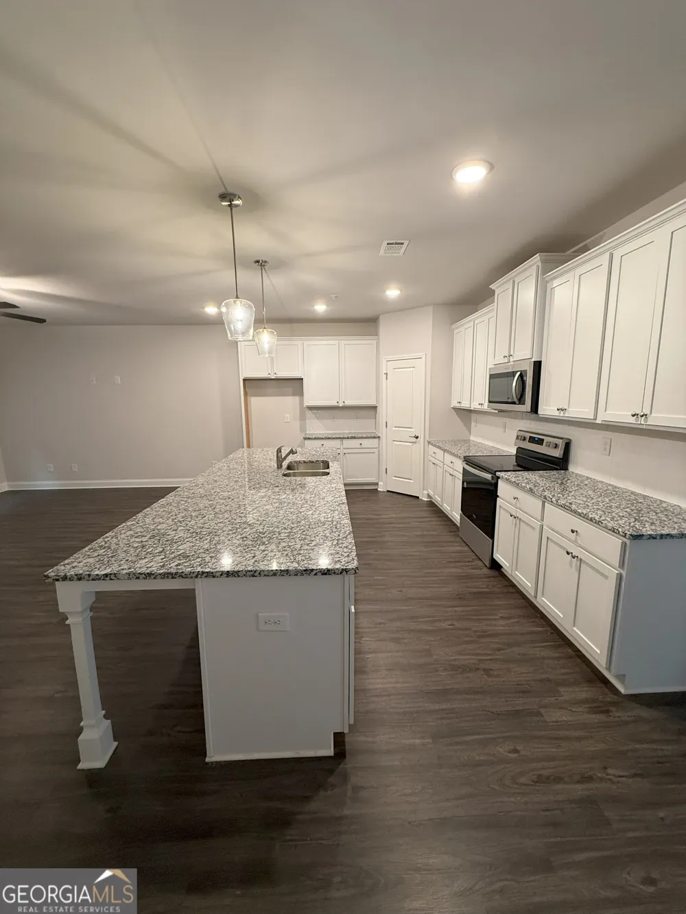 2576 Mills Commons DR Decatur, GA 30034