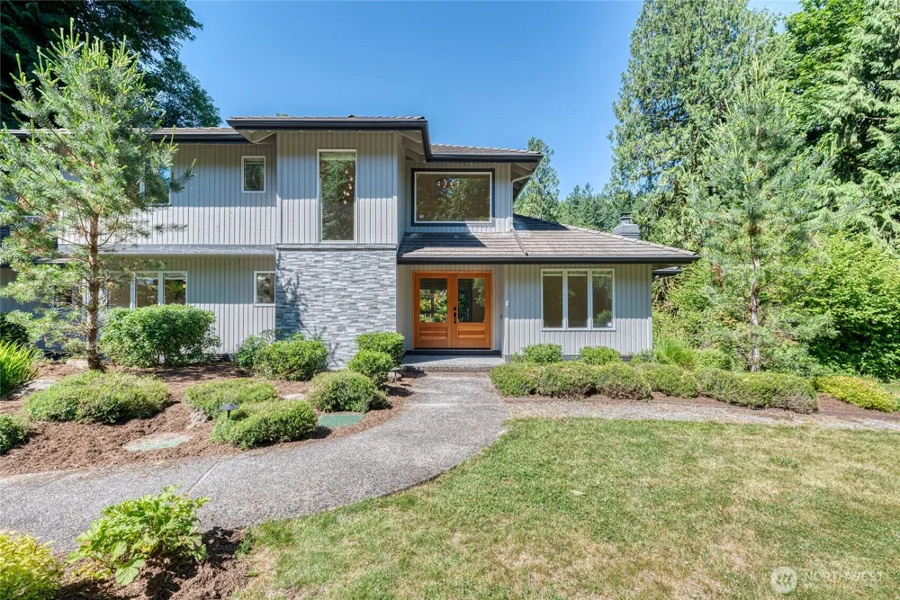 14129 229th Drive SE Issaquah, WA 98027