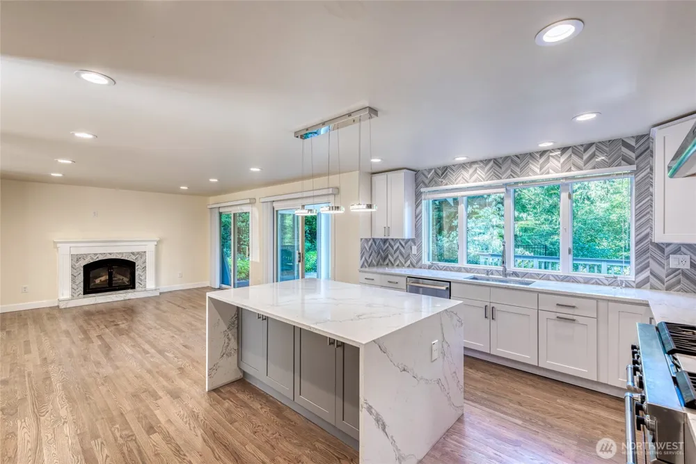 14129 229th Drive SE Issaquah, WA 98027
