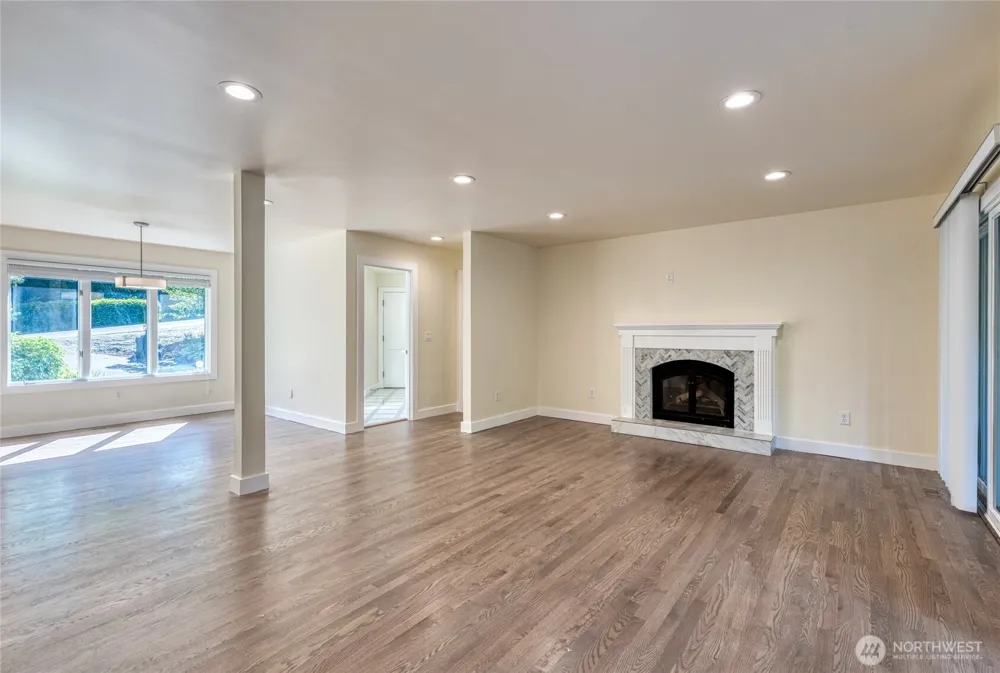 14129 229th Drive SE Issaquah, WA 98027