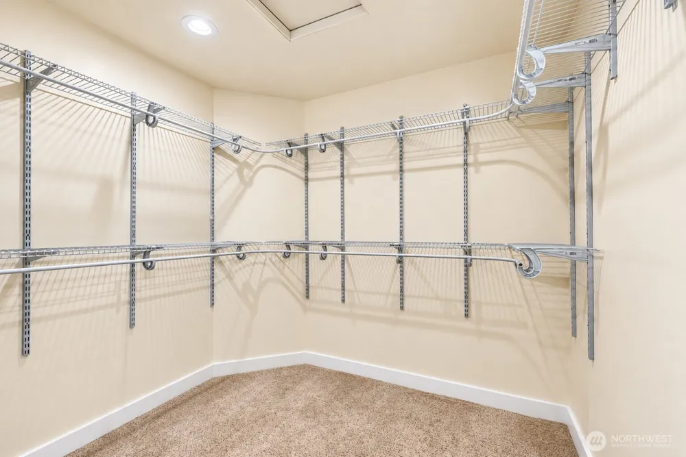 14129 229th Drive SE Issaquah, WA 98027