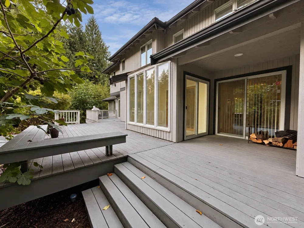14129 229th Drive SE Issaquah, WA 98027