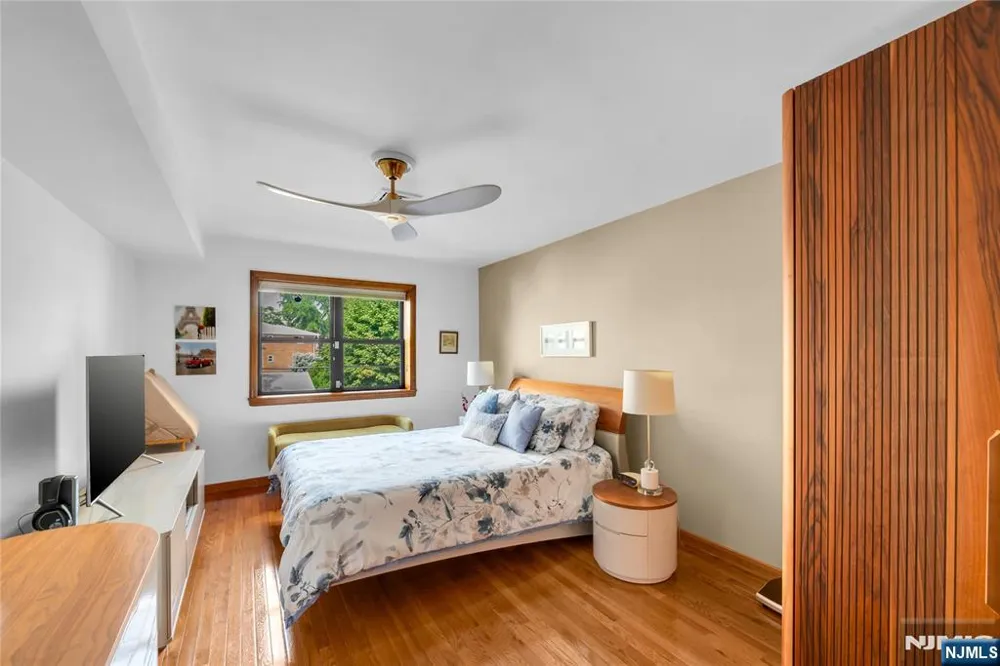 9249 Kennedy Boulevard 105 North Bergen, NJ 07047