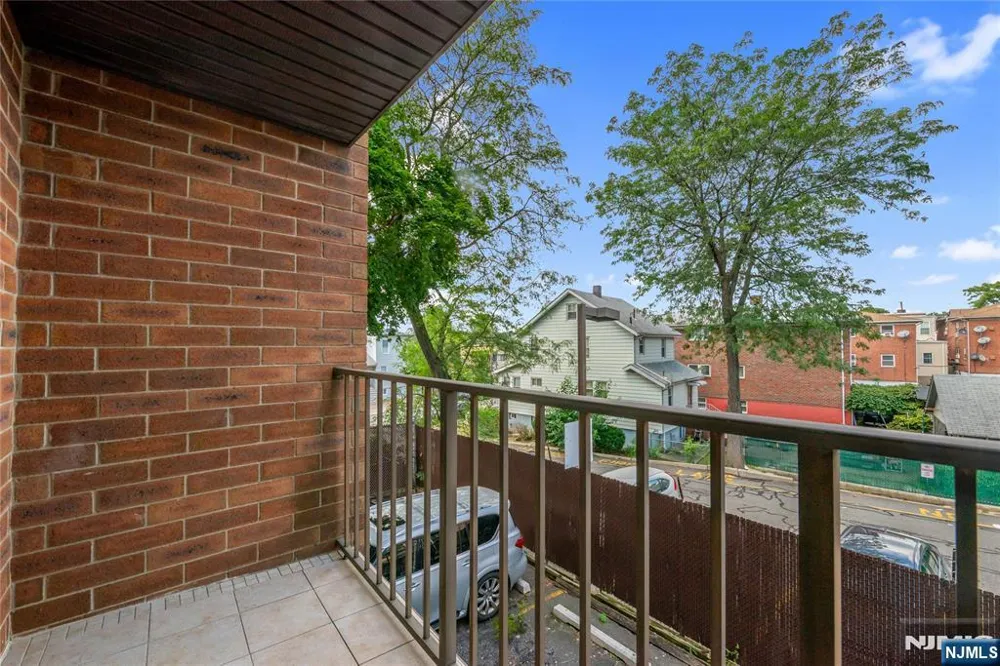 9249 Kennedy Boulevard 105 North Bergen, NJ 07047