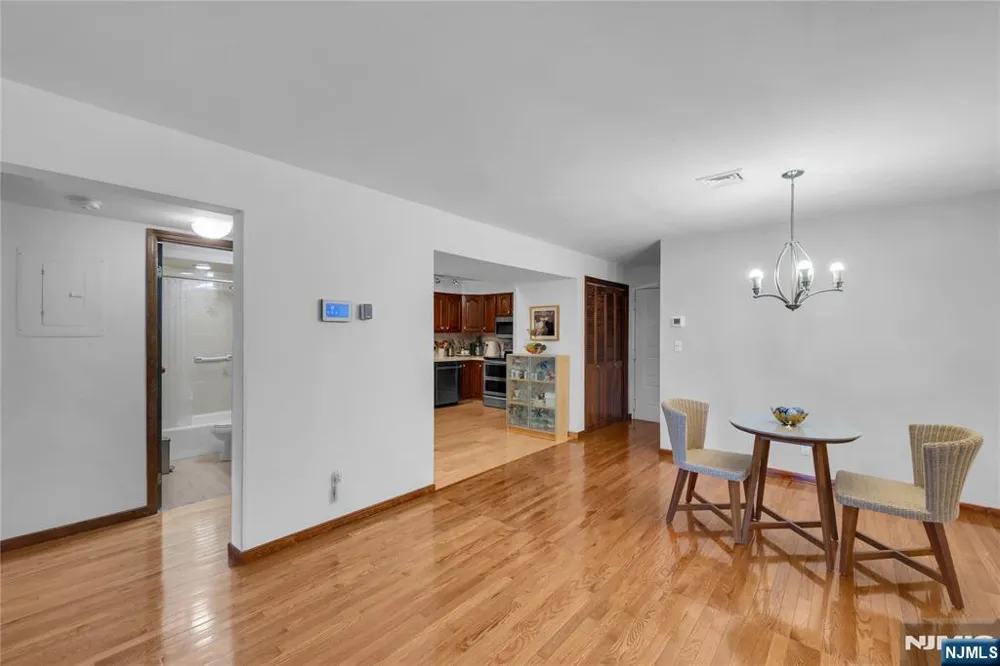 9249 Kennedy Boulevard 105 North Bergen, NJ 07047