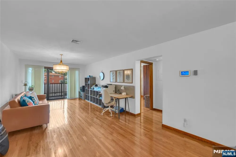9249 Kennedy Boulevard 105 North Bergen, NJ 07047