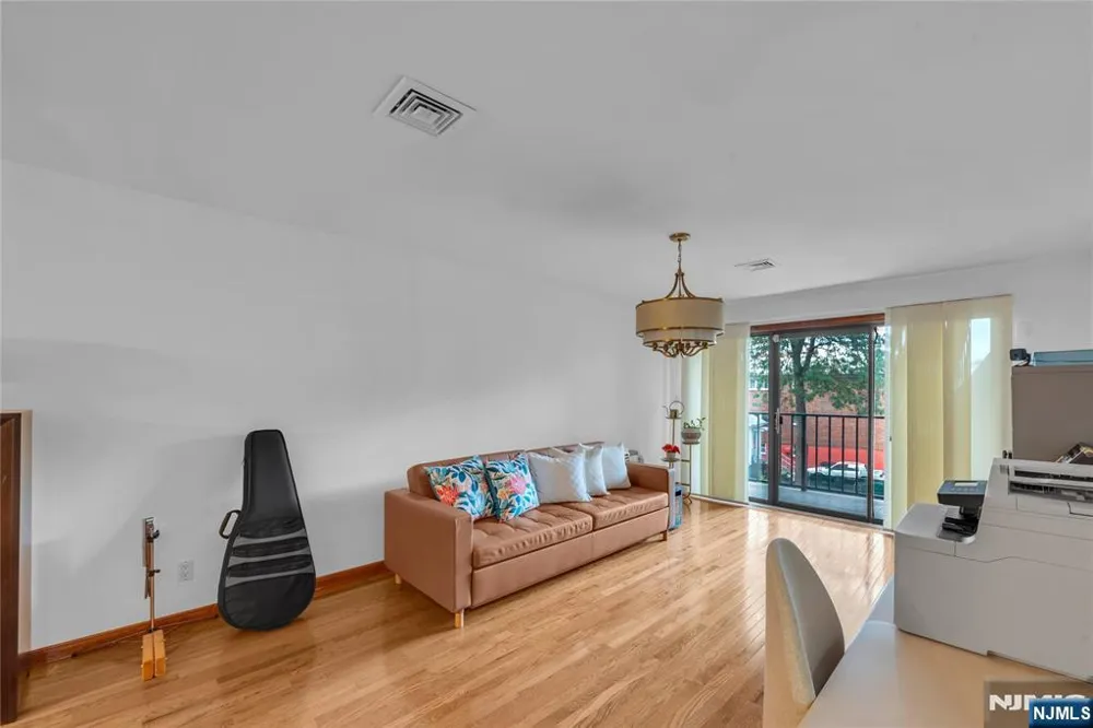 9249 Kennedy Boulevard 105 North Bergen, NJ 07047