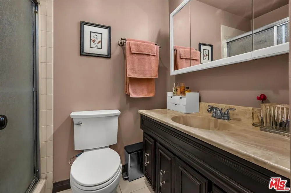 6305 Green Valley Circle #213 Culver City, CA 90230