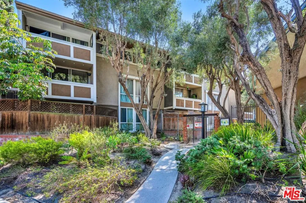 6305 Green Valley Circle #213 Culver City, CA 90230