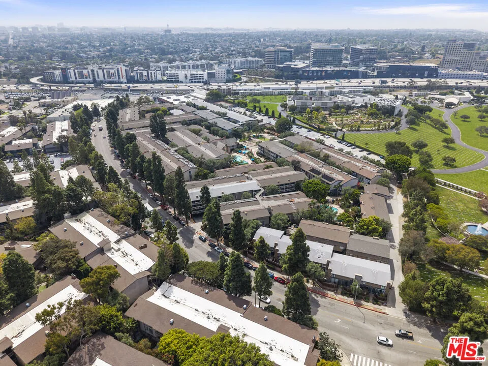 6305 Green Valley Circle #213 Culver City, CA 90230