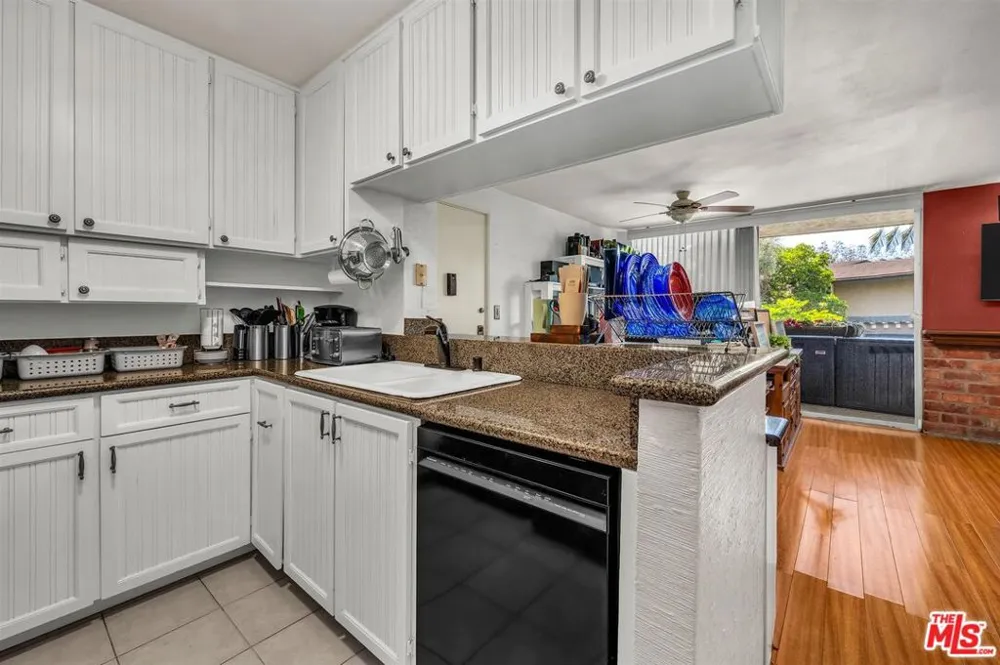 6305 Green Valley Circle #213 Culver City, CA 90230