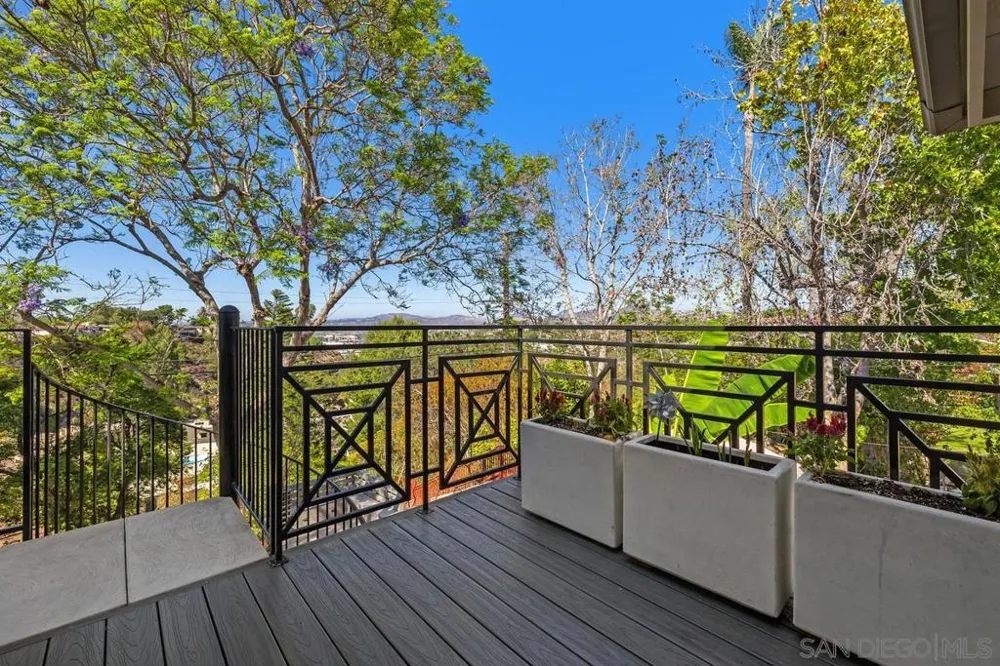 4282 Middlesex Drive San Diego, CA 92116