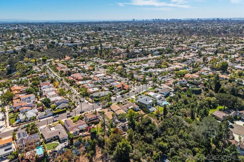 4282 Middlesex Drive San Diego, CA 92116
