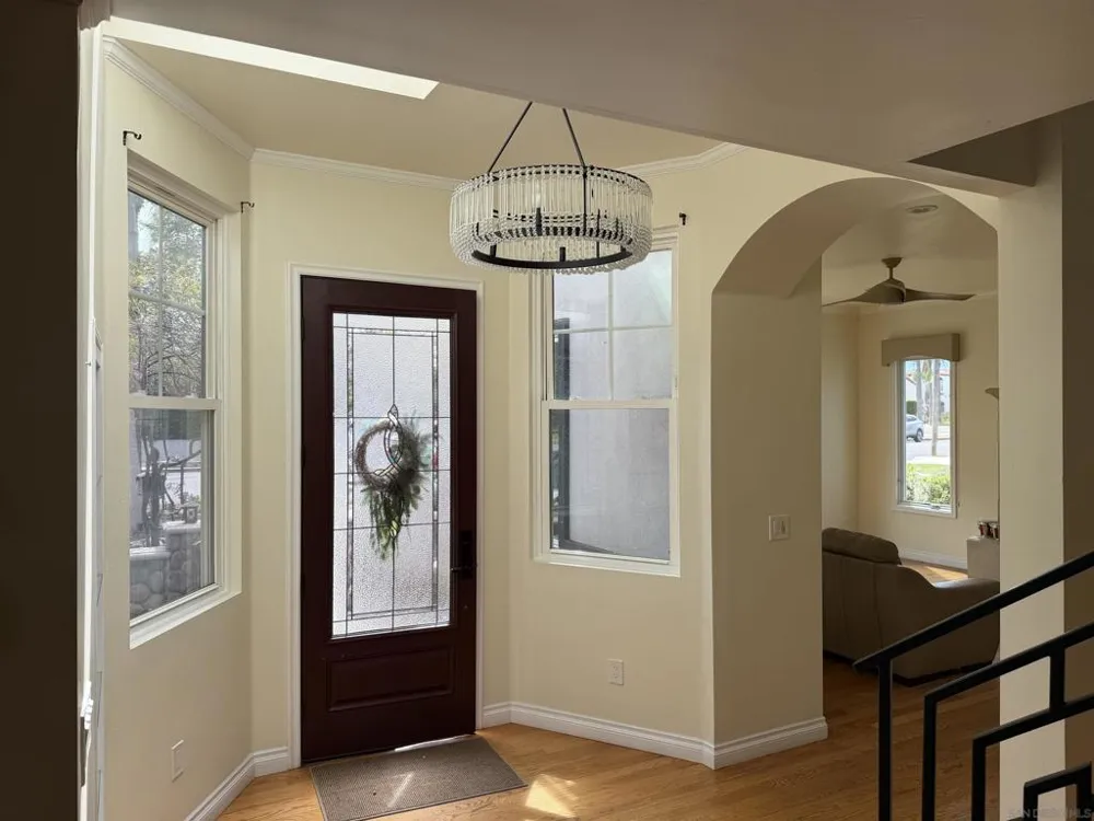 4282 Middlesex Drive San Diego, CA 92116