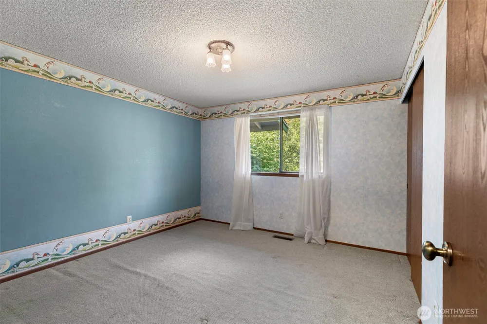 4505 Phillips Road SE Port Orchard, WA 98366