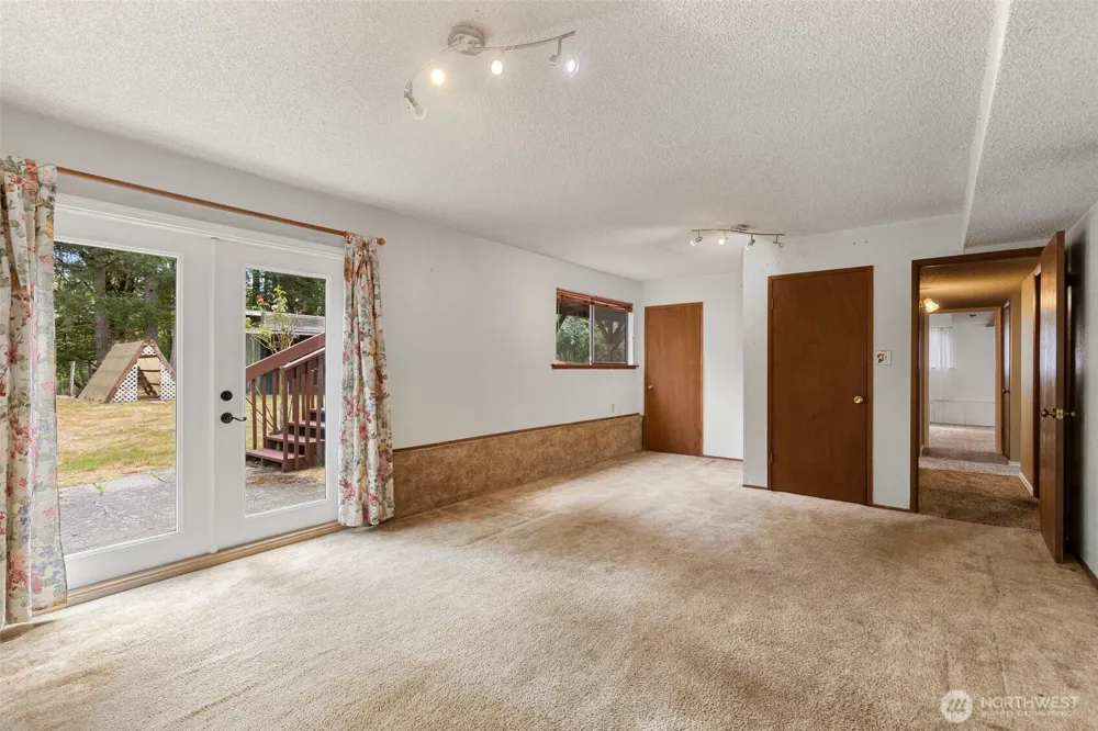 4505 Phillips Road SE Port Orchard, WA 98366