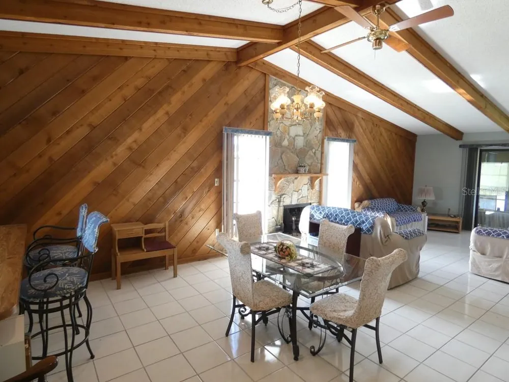 9940 EAGLES POINT CIRCLE #3 Port Richey, FL 34668
