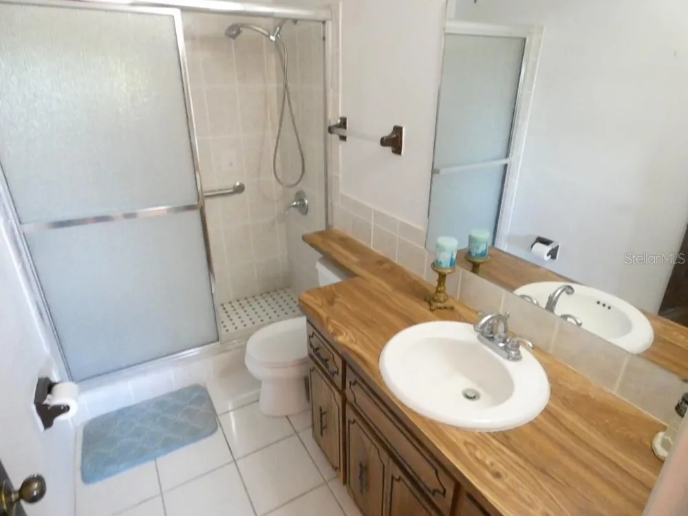 9940 EAGLES POINT CIRCLE #3 Port Richey, FL 34668