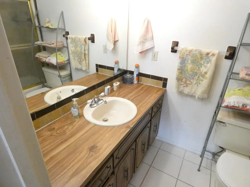 9940 EAGLES POINT CIRCLE #3 Port Richey, FL 34668