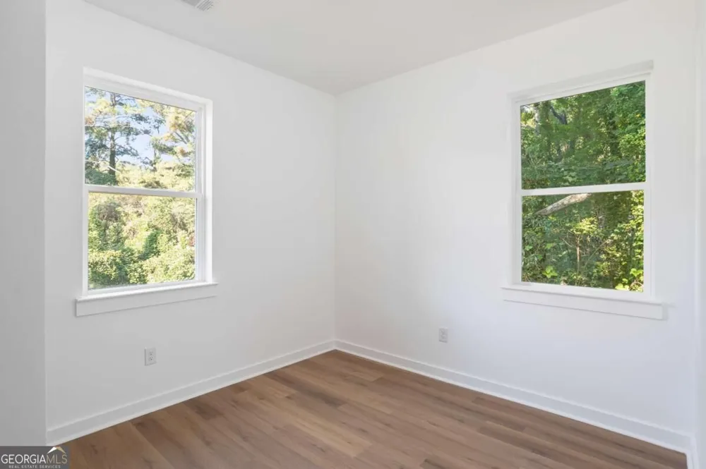 2060 Ruth ST NW Atlanta, GA 30318