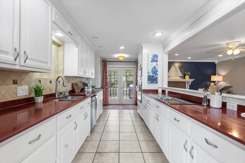 1715 Leisure Lane Hideaway, TX 75771