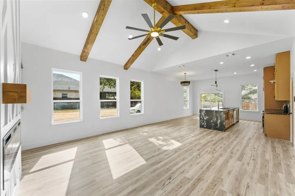 4918 Sunshine Drive Fort Worth, TX 76105