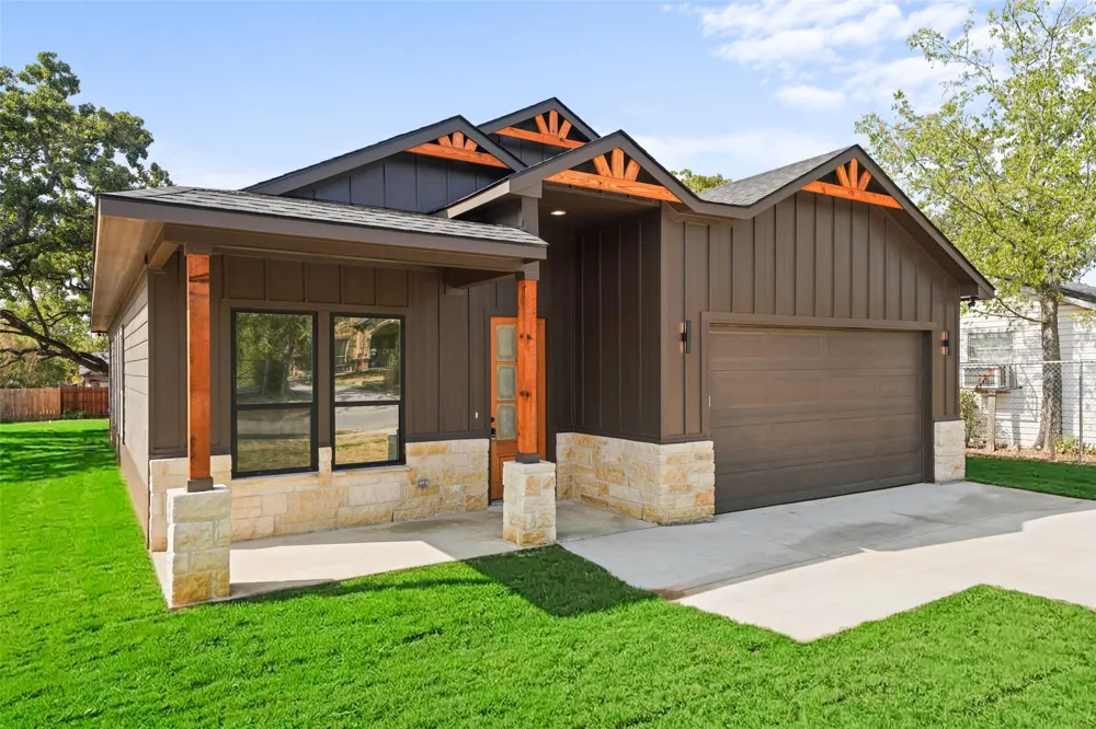 4918 Sunshine Drive Fort Worth, TX 76105
