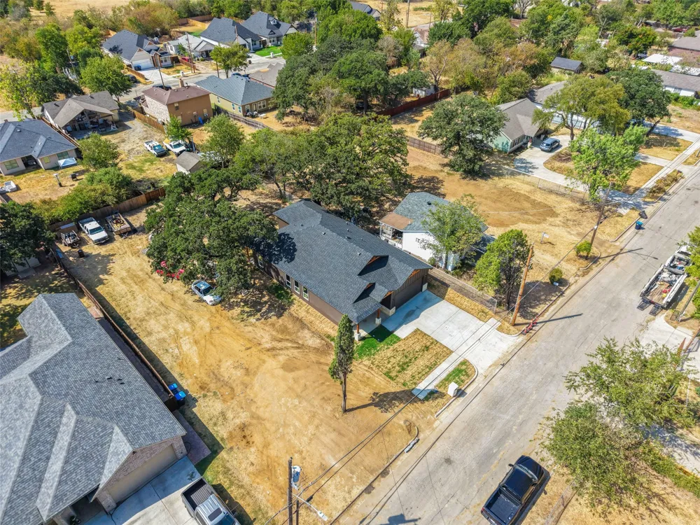 4918 Sunshine Drive Fort Worth, TX 76105