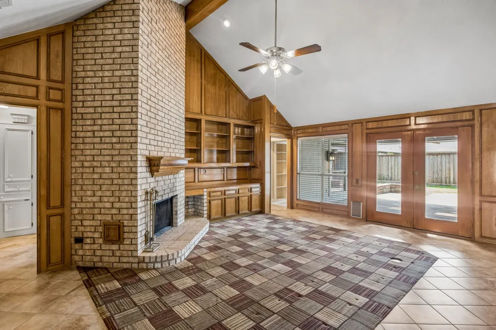 1324 Red Maple Drive Carrollton, TX 75007