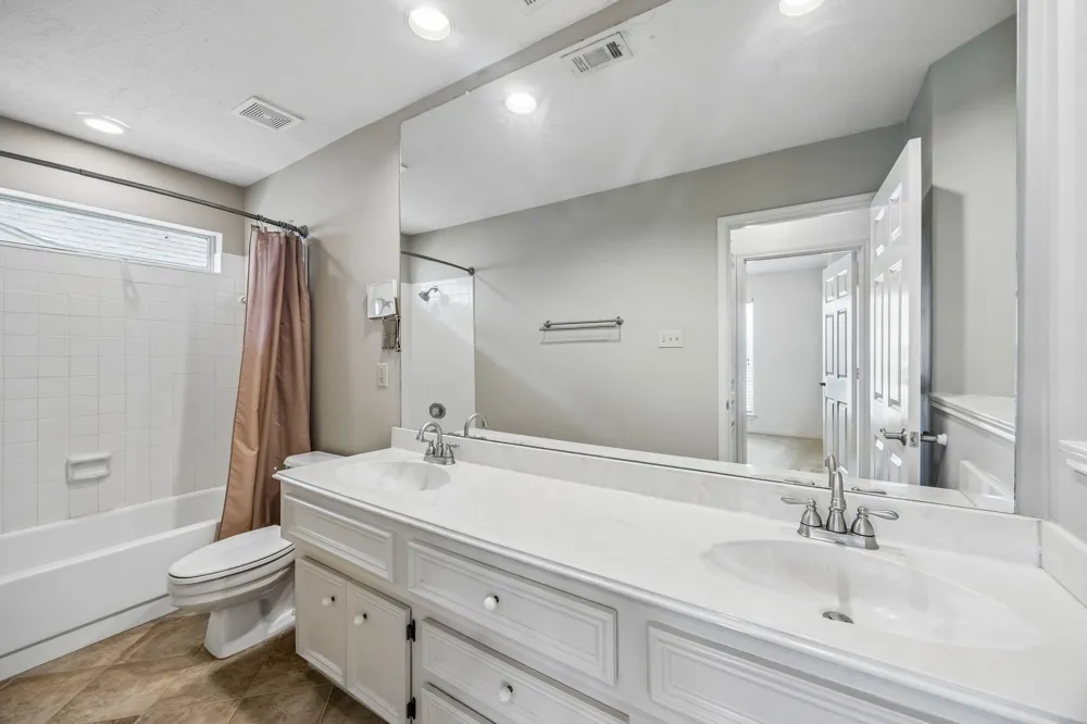 1324 Red Maple Drive Carrollton, TX 75007
