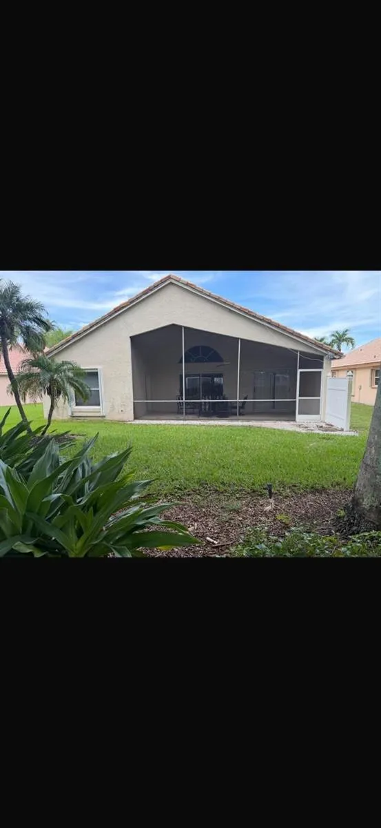 1951 OAK BERRY CIRCLE Wellington, FL 33414