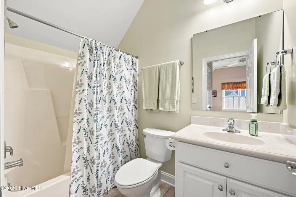 4542 Moss Bend New Bern, NC 28562