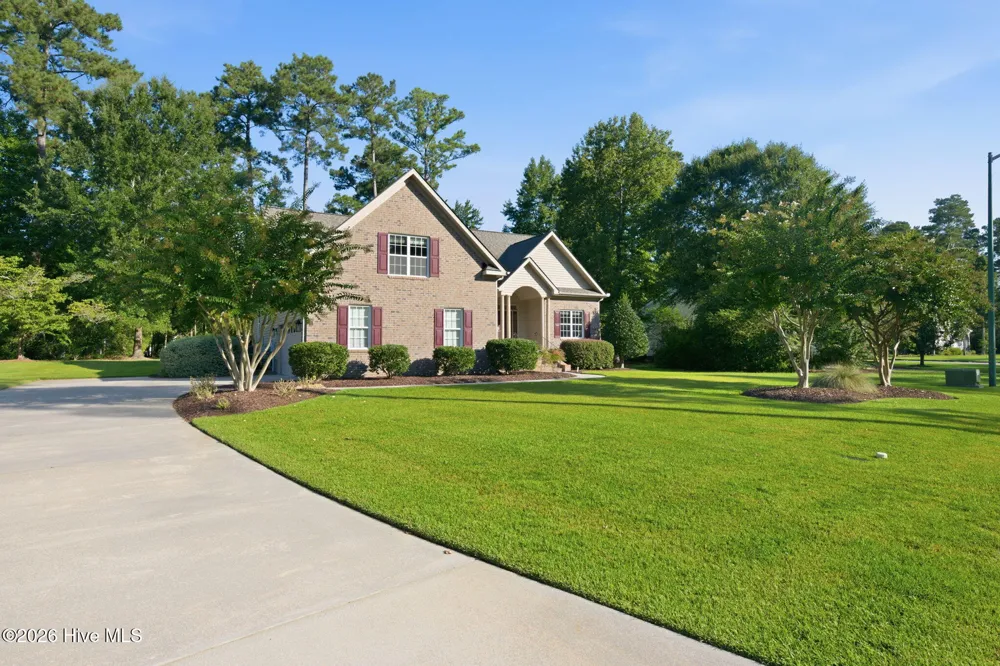 4542 Moss Bend New Bern, NC 28562