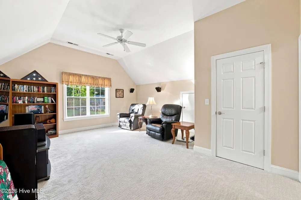4542 Moss Bend New Bern, NC 28562