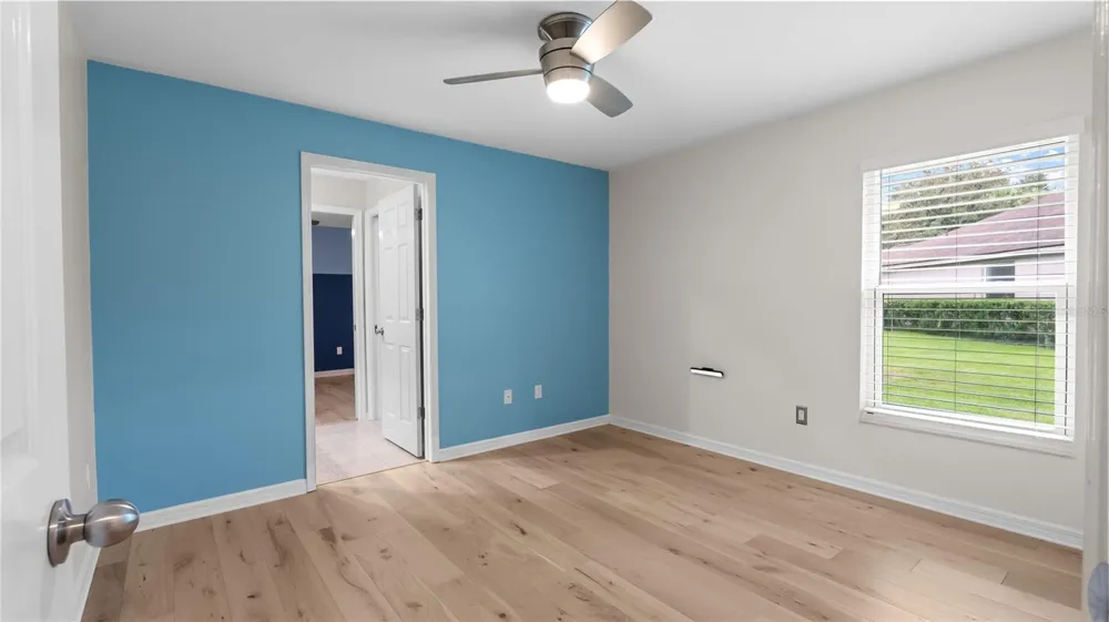 5924 CHERRY OAK DRIVE Valrico, FL 33596