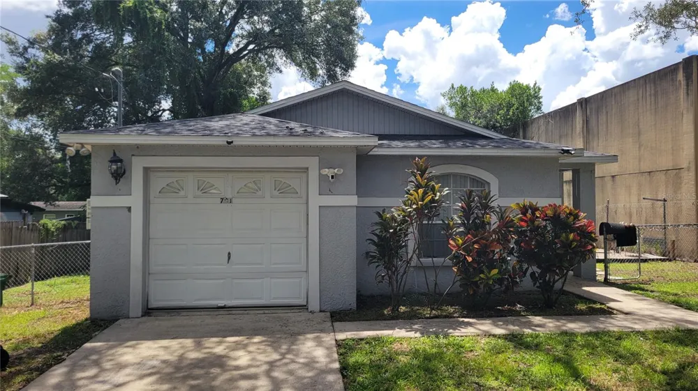 701 E ORCHID AVENUE Tampa, FL 33612