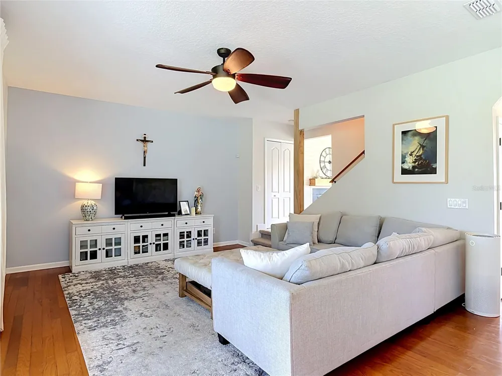 2415 LAKE STREET Deltona, FL 32738