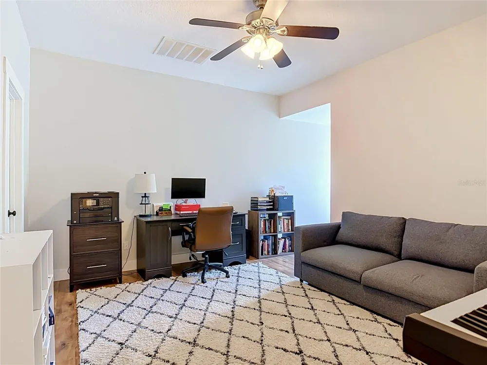 2415 LAKE STREET Deltona, FL 32738