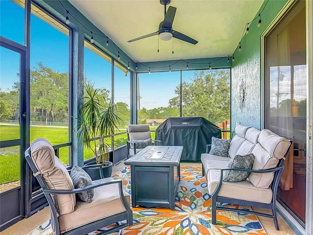 2415 LAKE STREET Deltona, FL 32738