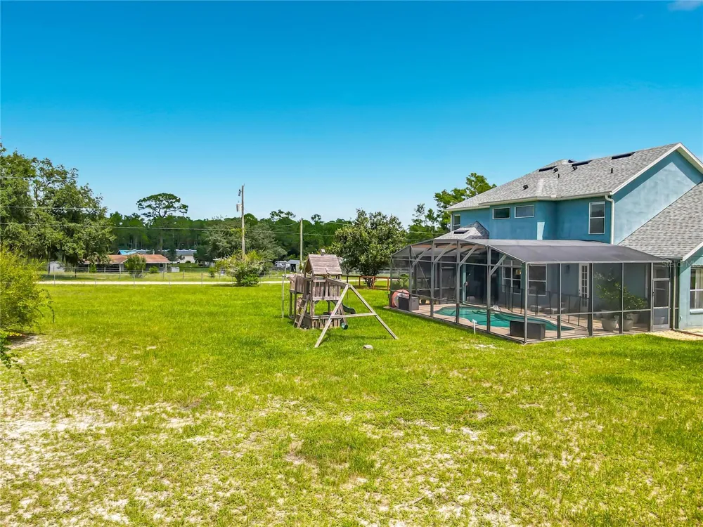 2415 LAKE STREET Deltona, FL 32738