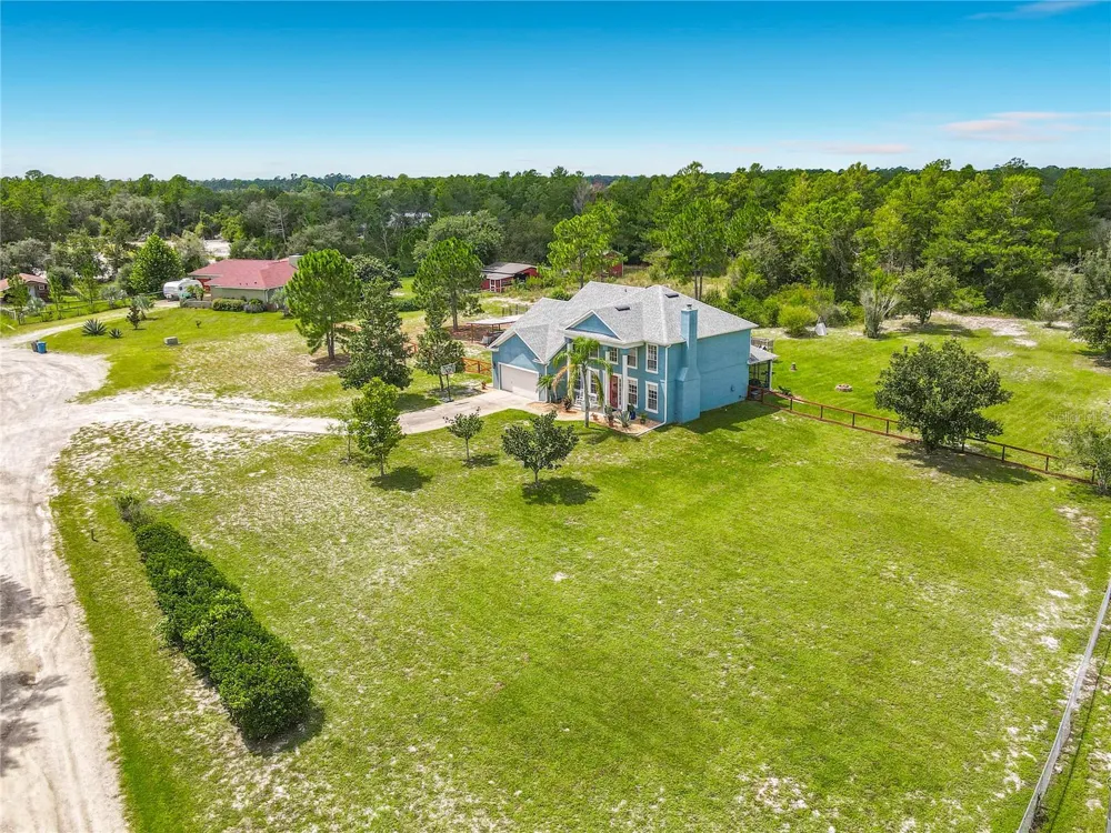 2415 LAKE STREET Deltona, FL 32738