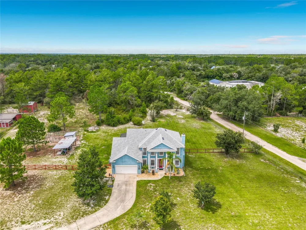 2415 LAKE STREET Deltona, FL 32738