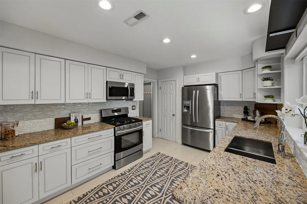 4817 Winthrop Avenue E Fort Worth, TX 76116