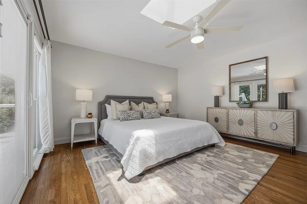 4817 Winthrop Avenue E Fort Worth, TX 76116