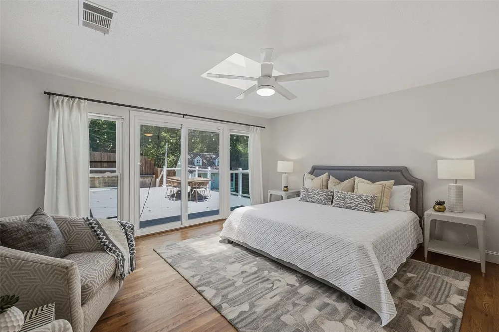 4817 Winthrop Avenue E Fort Worth, TX 76116
