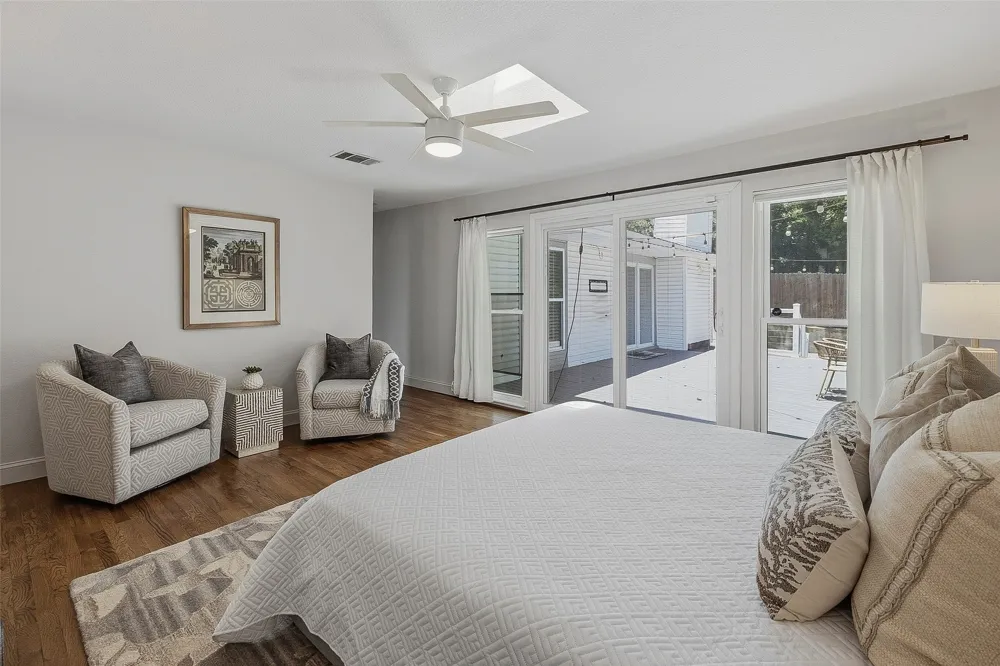 4817 Winthrop Avenue E Fort Worth, TX 76116
