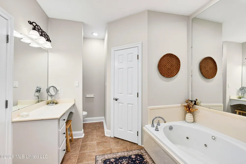 207 Longleaf Drive Petal, MS 39465