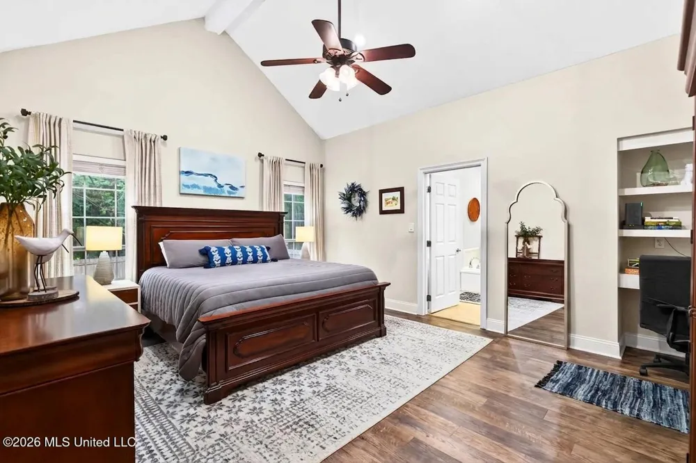 207 Longleaf Drive Petal, MS 39465